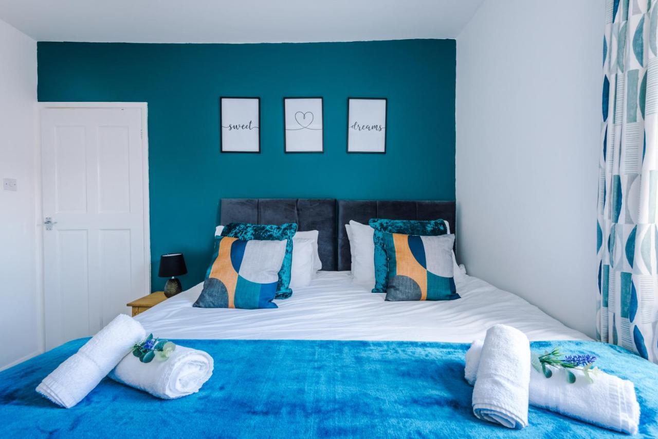 Spacious 2-Bed City-Centre Cottage In Chester By 53 Degrees Property - Ideal For Groups & Couples - Sleeps 6 エクステリア 写真